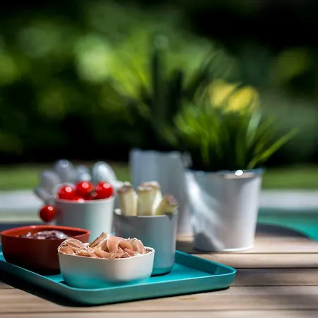 Les Hauts De Jade Maison D'hotes Отель типа 